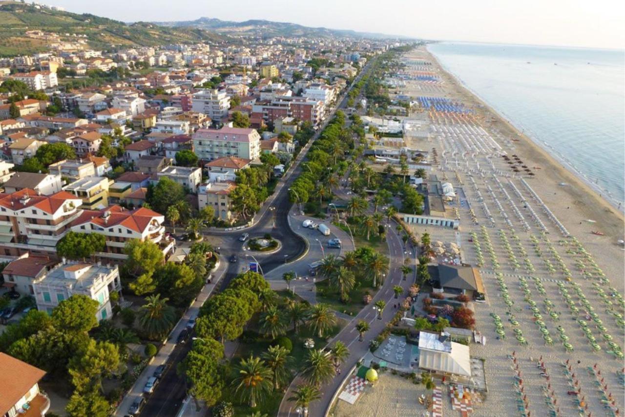 Appartamento Sabbiadoro Plus - Myho Casa Торторето Экстерьер фото